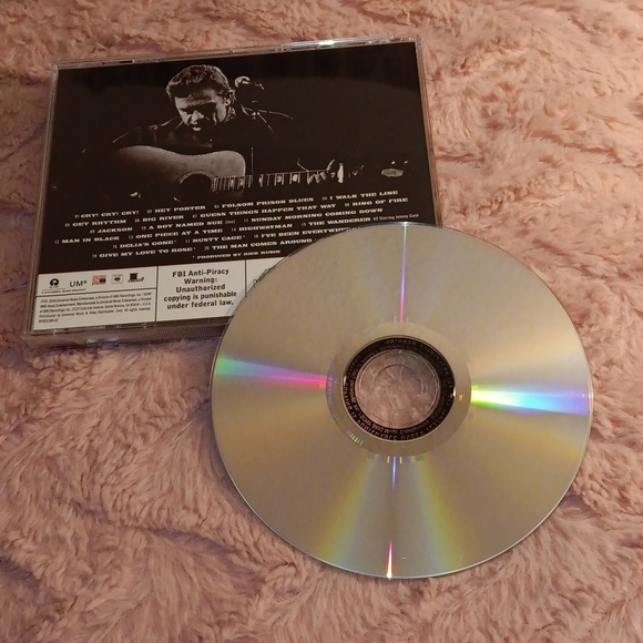 Johnny Cash CD - Picture 4 of 5